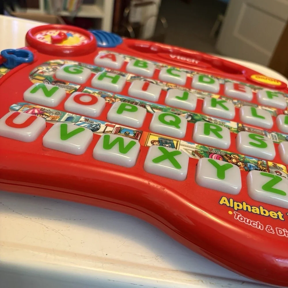VTech Touch and Discover Alphabet Town: 8 Different Educational Activities Work